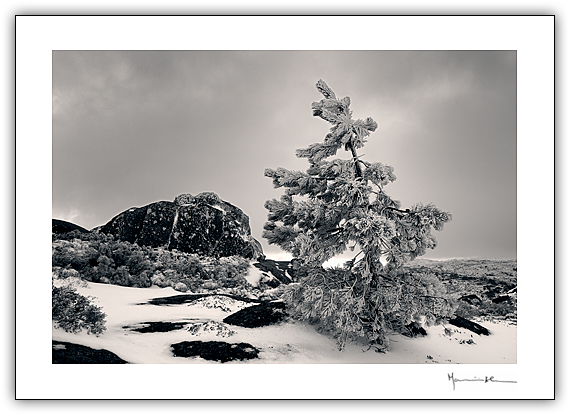 Montes Hermnios #9